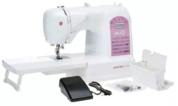 SINGER STARLET 6699 sewing machine Photo 6