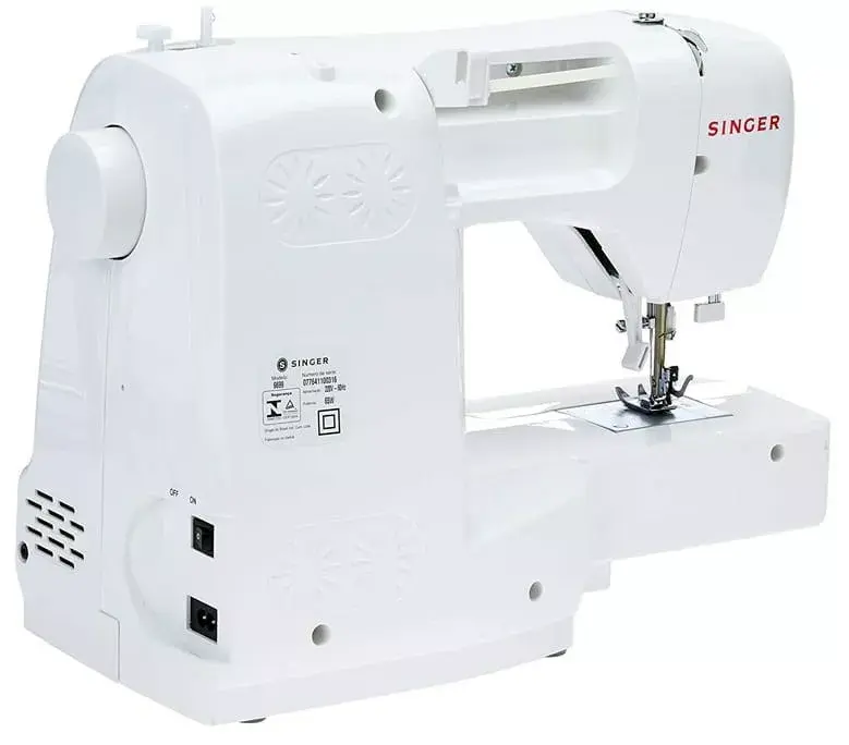 SINGER STARLET 6699 sewing machine Photo 7