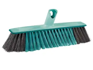 Indoor soft-bristle broom Leifheit 45032 – soft bristles for delicate floors, lightweight handle