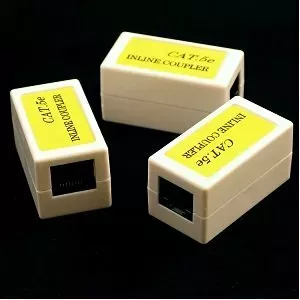 Cable coupler NETRACK 106-51 — RJ45 female-to-female inline adapter