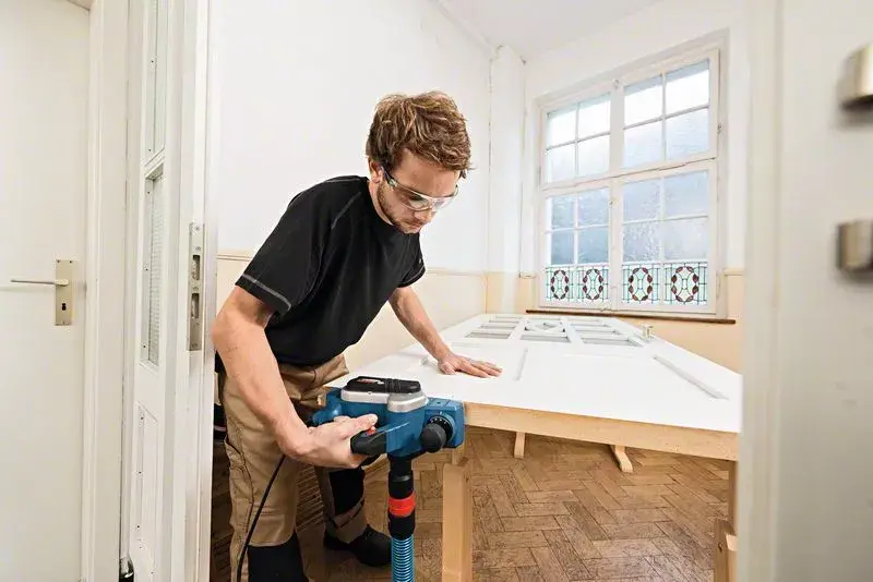 Рубанок Bosch GHO 16-82 Professional Photo 3