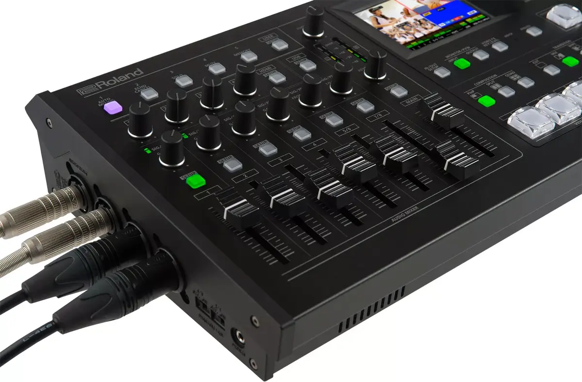 Видеомикшер Roland VR-4HD Photo 6