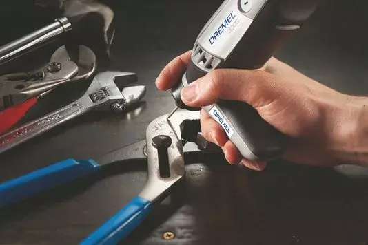 Шлифовальная машинка Dremel 3000 Photo 5