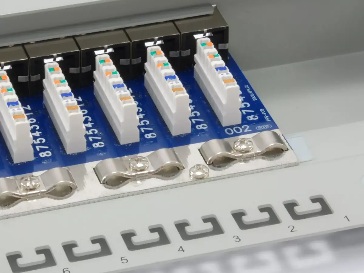 Patch Panel Equip 16-Port Cat.6 Shielded Photo 5