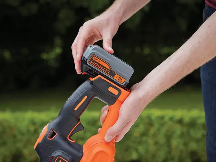Hedge Trimmer Black & Decker GTC18504PC Photo 4