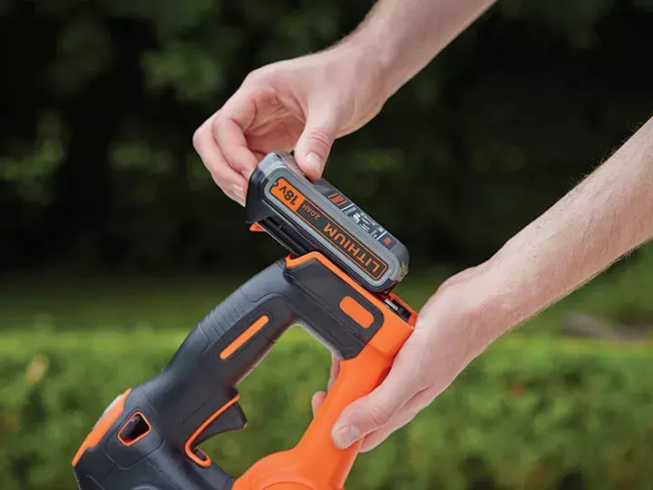 Dzīvžogu griezējs Black & Decker GTC18452PC Photo 5