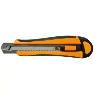Utility knife Fiskars 1004620 with snap-off blade, black and orange, 1 pc