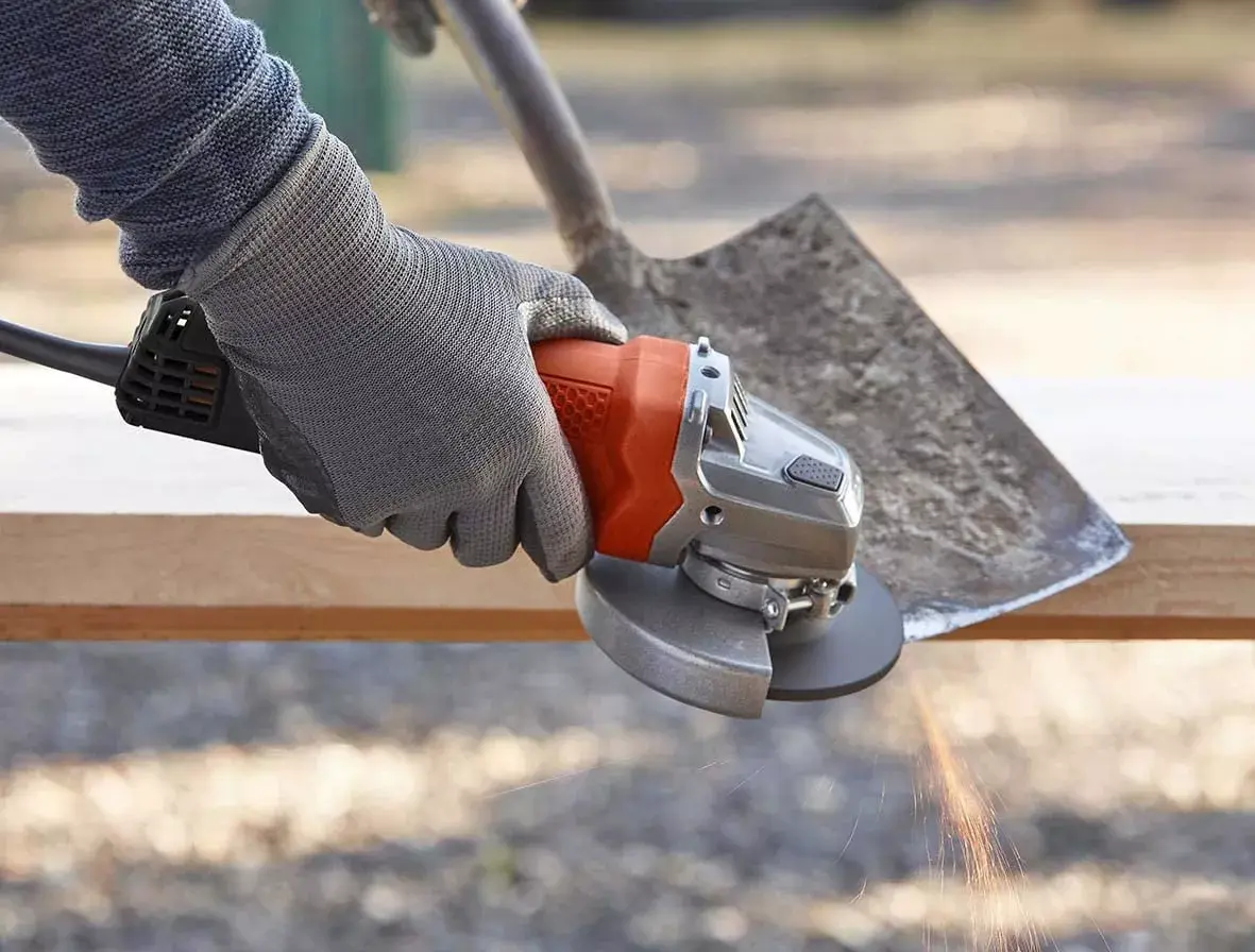 Leņķa slīpmašīna Black & Decker BEG110-QS Photo 4