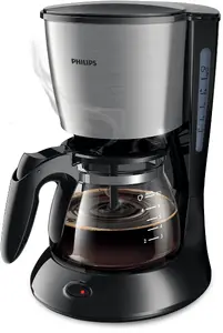 Philips Daily Collection HD7435/20 drip coffee maker with 0.6 L water tank capacity, 700 W power, and glass jug in black color