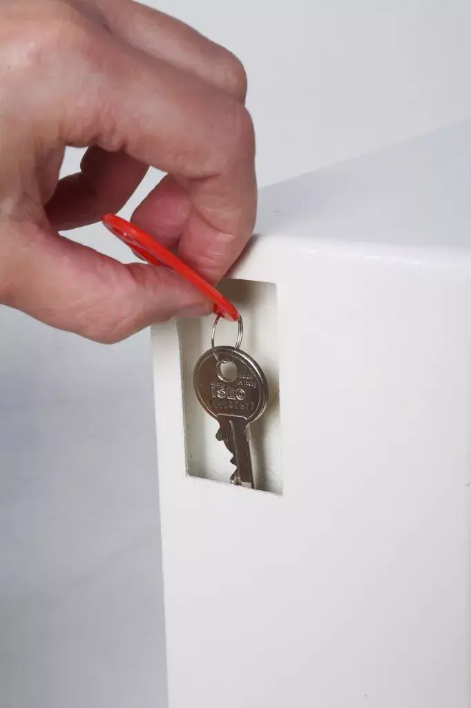 Phoenix KS0031E Key Cabinet with Combination Lock Photo 7