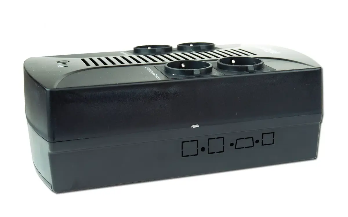 Бесперебойный источник питания EnerGenie EG-UPS-001 Photo 4