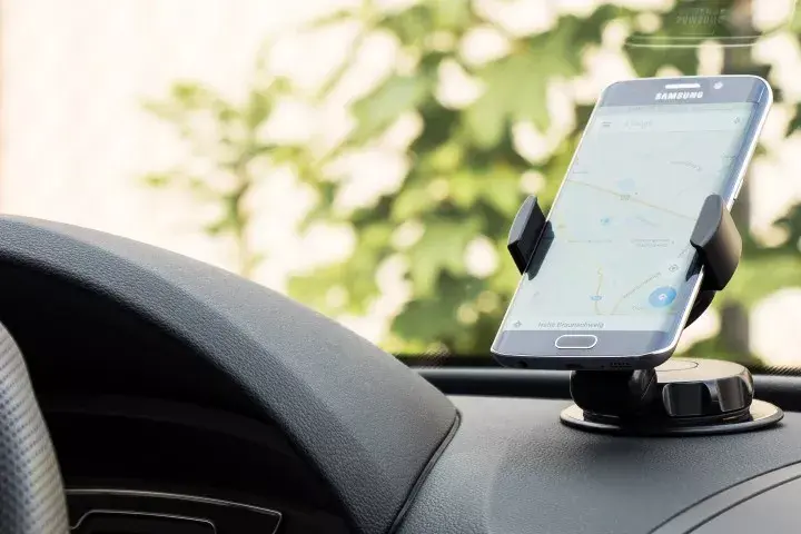 Car Mount Goobay Smartphone Car Mount with Suction Cup Slim Photo 6