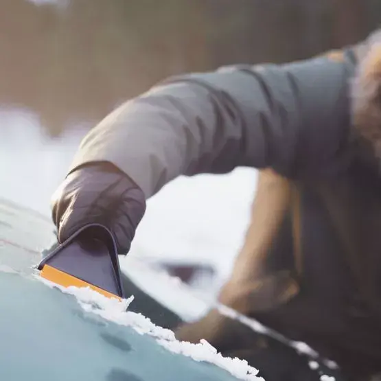 Cleaning scraper Fiskars 1019354 Photo 2