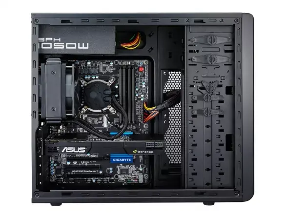 PC Case Cooler Master CM Force 500 Photo 3