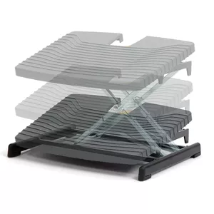 Large height adjustment range.
