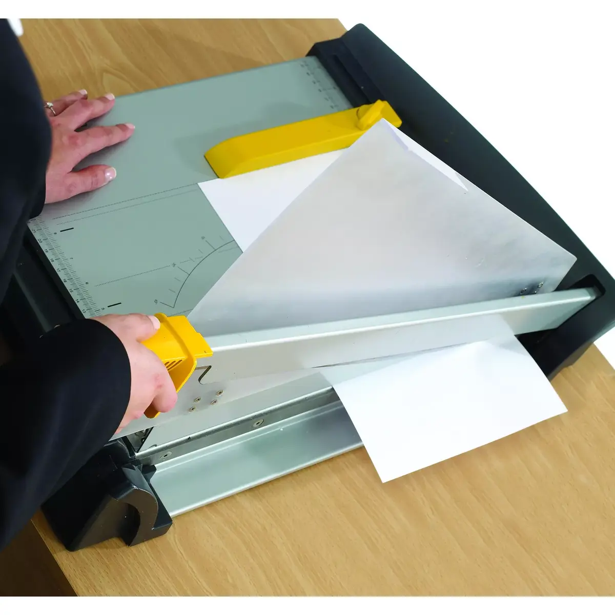 Бумагорез Fellowes Plasma A3/180 Photo 7