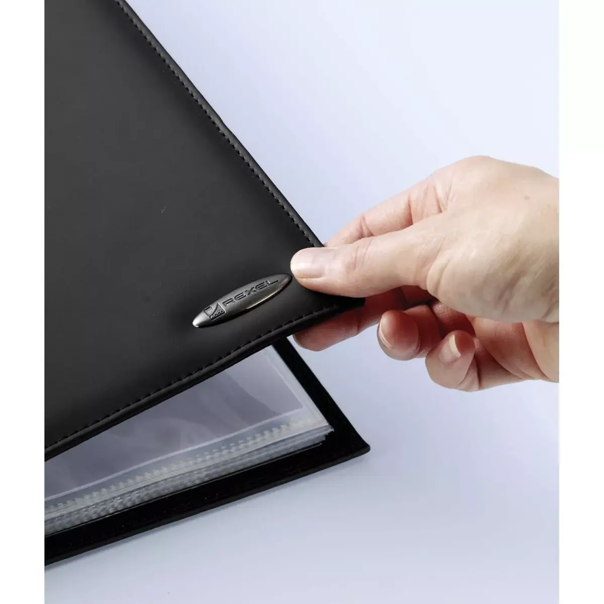 Display Book Rexel Soft Touch Smooth A4 36 Pocket Black Photo 3