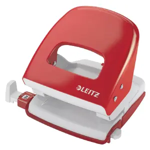 Дырокол Leitz NeXXt 30 листов Красный
