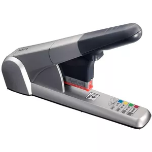 Степлер Leitz 55510084 Silver