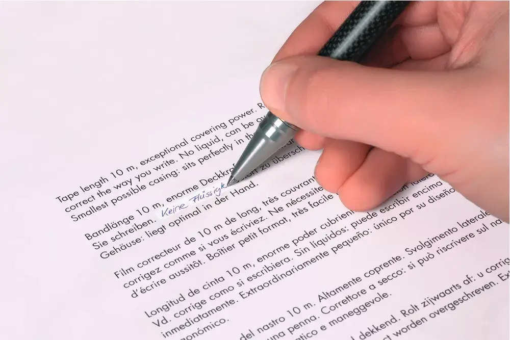 TOMBOW MONO YT4 корректор-лента 4,2 мм × 10 м Photo 3