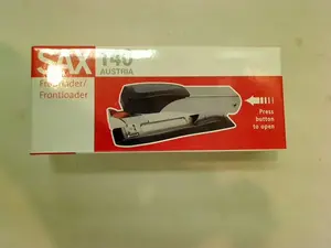 Степлер Sax Frontloader Heftgerät 140 (0-140-00) — фронтальный настольный степлер