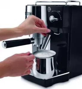 Кофеварка De'Longhi EC 820.B Photo 3