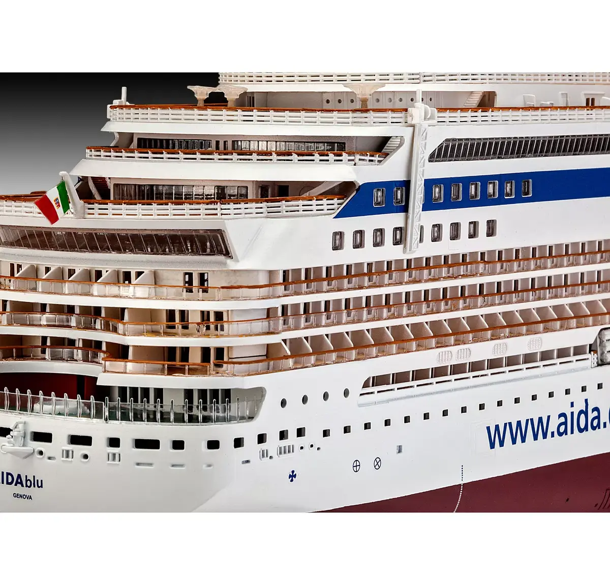 REVELL AIDAblu модель пассажирского корабля 1:400 Photo 4