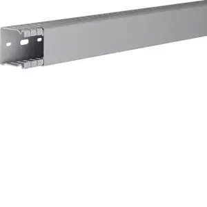 Перфорированный кабель-канал Hager BA64004007030B, 40x40 мм, 2 м, серый ПВХ