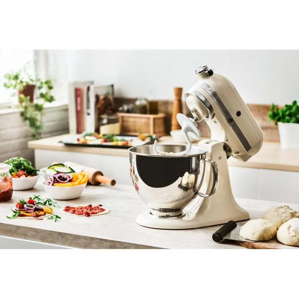 KitchenAid Artisan Stand Mixer Cream Photo 10