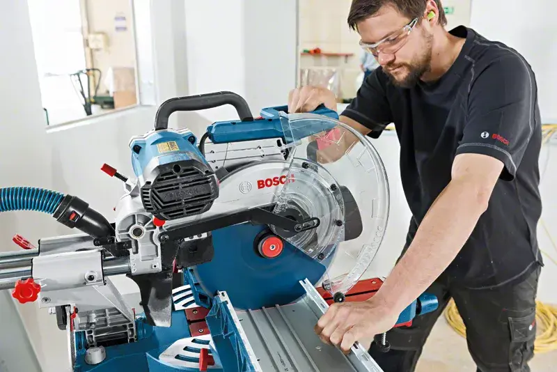 Miter Saw Bosch GCM 12 SDE Photo 4