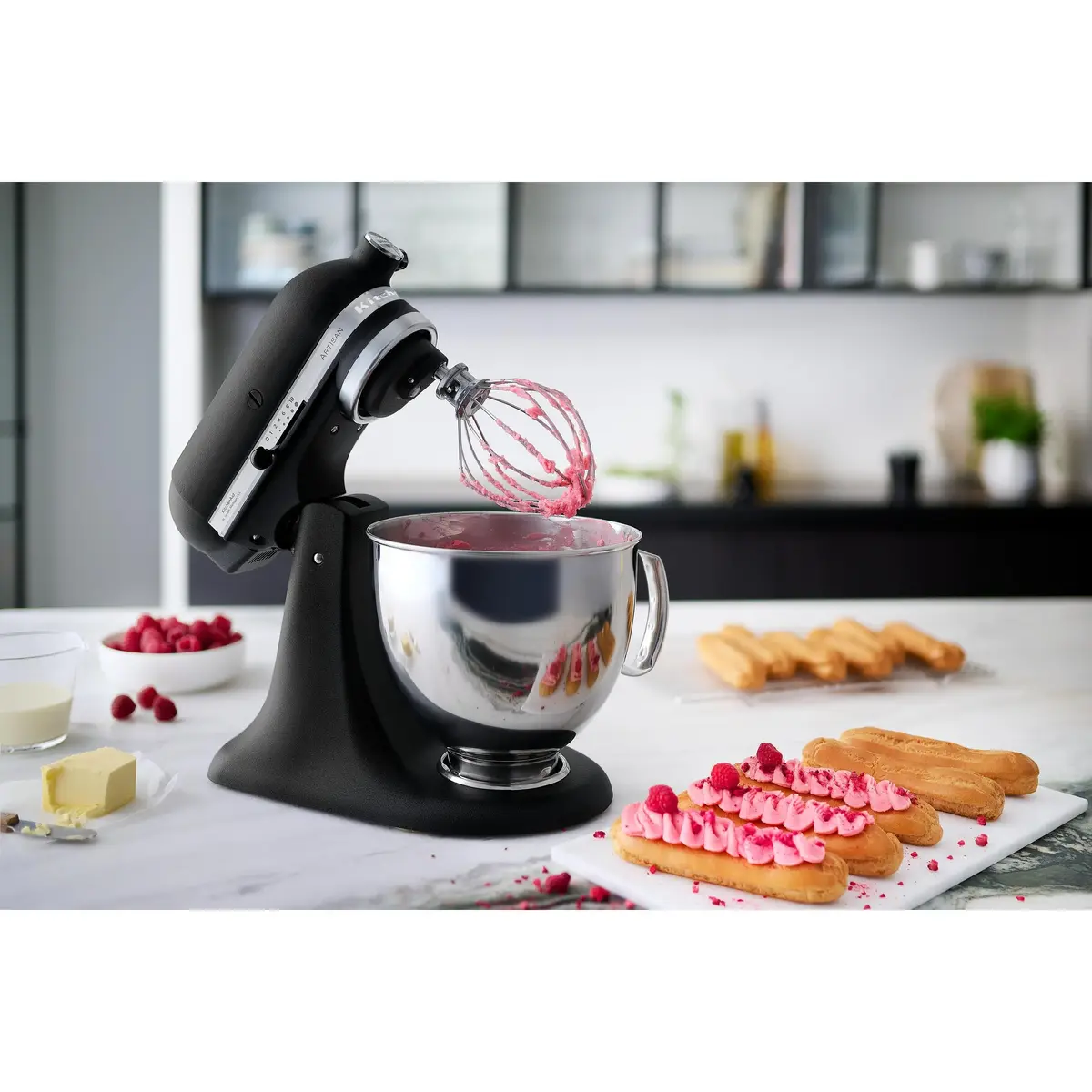 KitchenAid Artisan Stand Mixer 300 W Black Photo 5