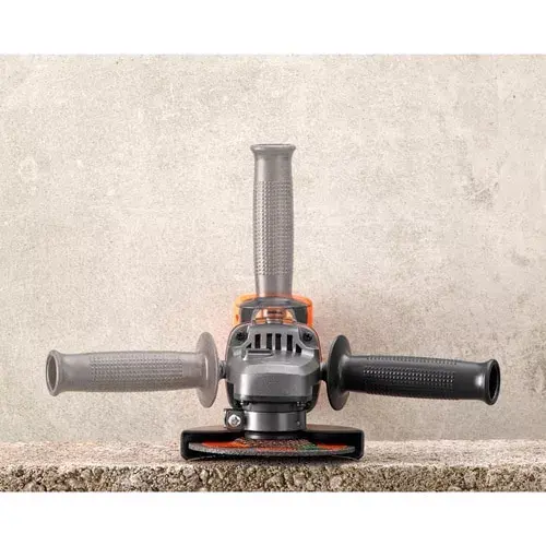 Угловая шлифмашина Black & Decker BCG720N Photo 3