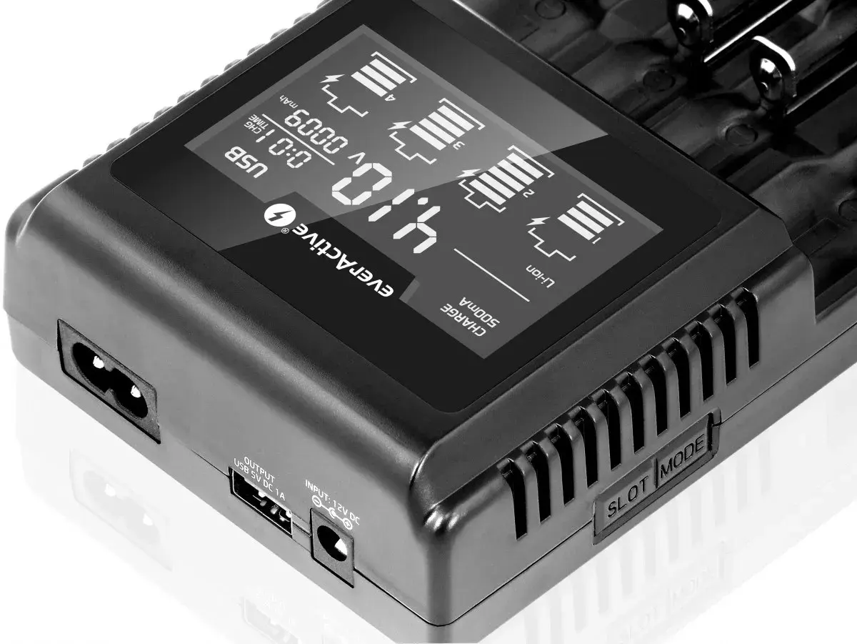 Зарядное устройство everActive UC-4000 Photo 7