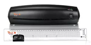 Hot laminator PEACH PBP105 — maximum lamination width 220 mm, preheating 3 min, 250 mm/min, black