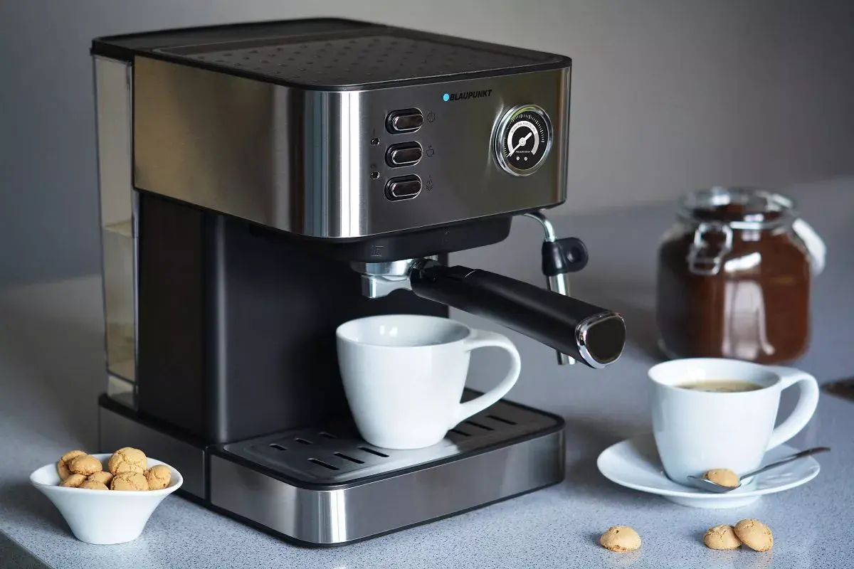 Espresso mašīna Blaupunkt 1.6 L CMP312 Photo 2