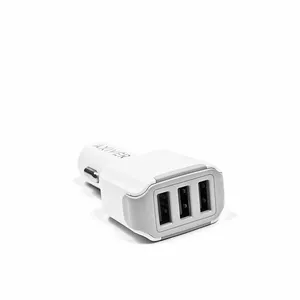 Auto lādētājs Axiver ACC44-3U 3×USB 4.4A balts — transportlīdzekļa USB adapteris