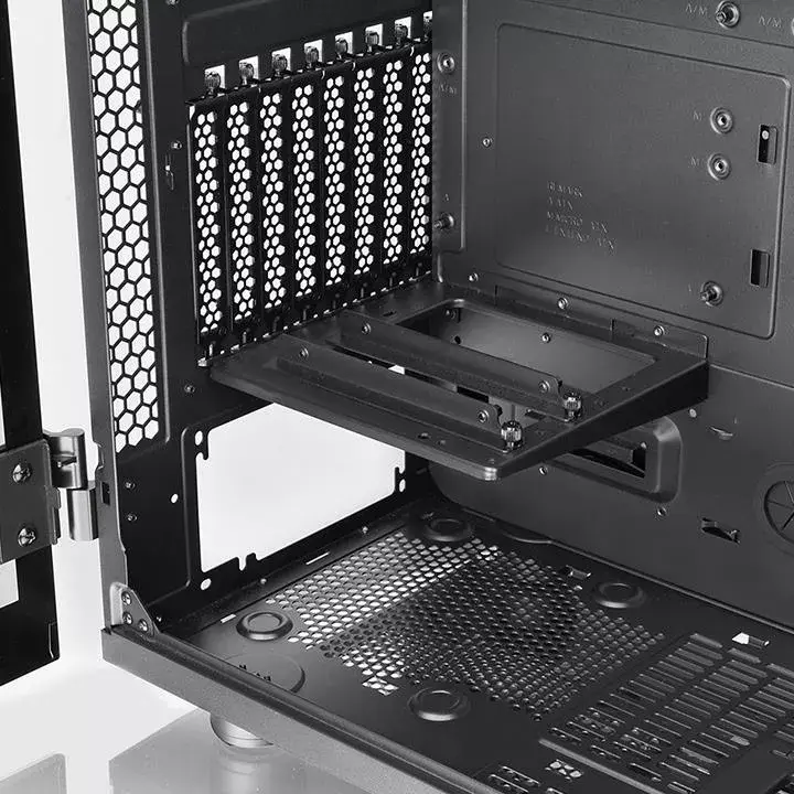 THERMALTAKE Level 20 GT ARGB корпус Full Tower Photo 33