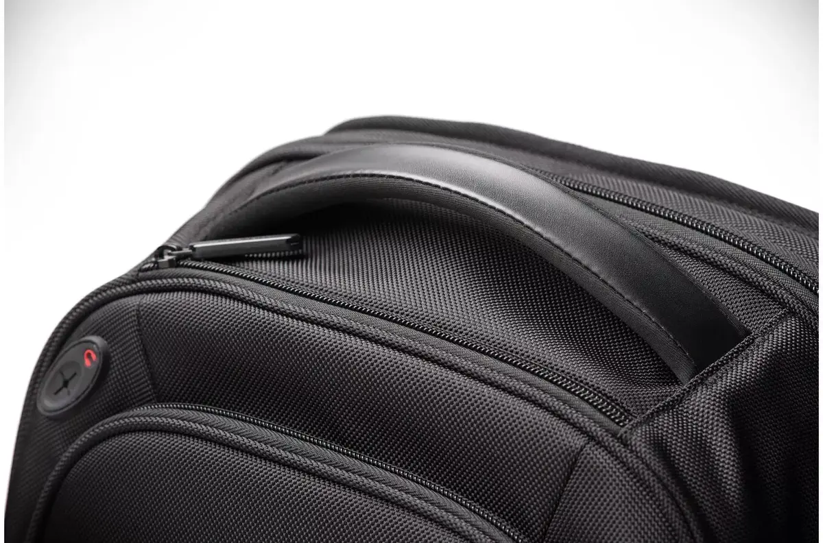 Рюкзак Kensington Contour 2.0 15.6" Business Laptop Backpack Photo 3