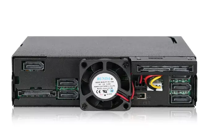 Панель для дисков Icy Dock MB606SPO-B Photo 2