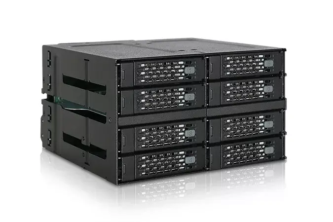 Корпус для дисков Icy Dock MB508SP-B Photo 3