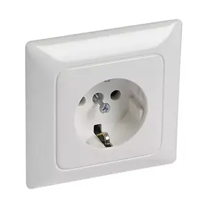Розетка Legrand 776170 Белая