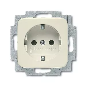 Socket outlet Busch-Jaeger 2011-0-1318 CEE 7/3 2P+E 250V 16A White (71×41 mm)