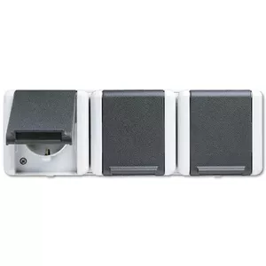 Монтажная коробка JUNG 8230 W, Type F, размеры 226×75×58 мм