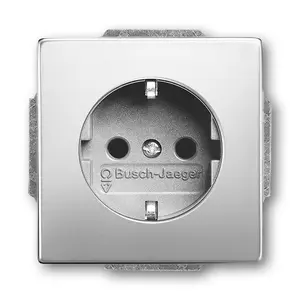 Розетка Busch-Jaeger 2011-0-3850 CEE 7/3 2P+E 250 В 16 А нерж. сталь серебро 71×41 мм