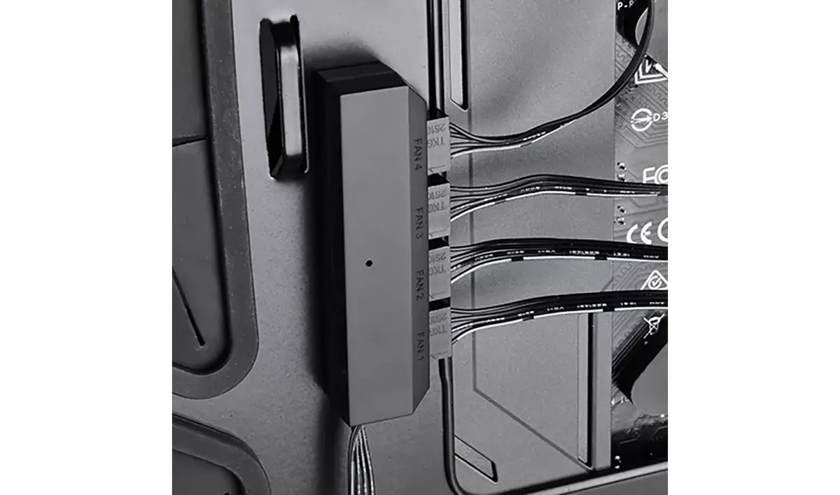 Хаб вентиляторов DeepCool FH-04 — ATX 20‑pin на 4× 3‑pin Photo 5