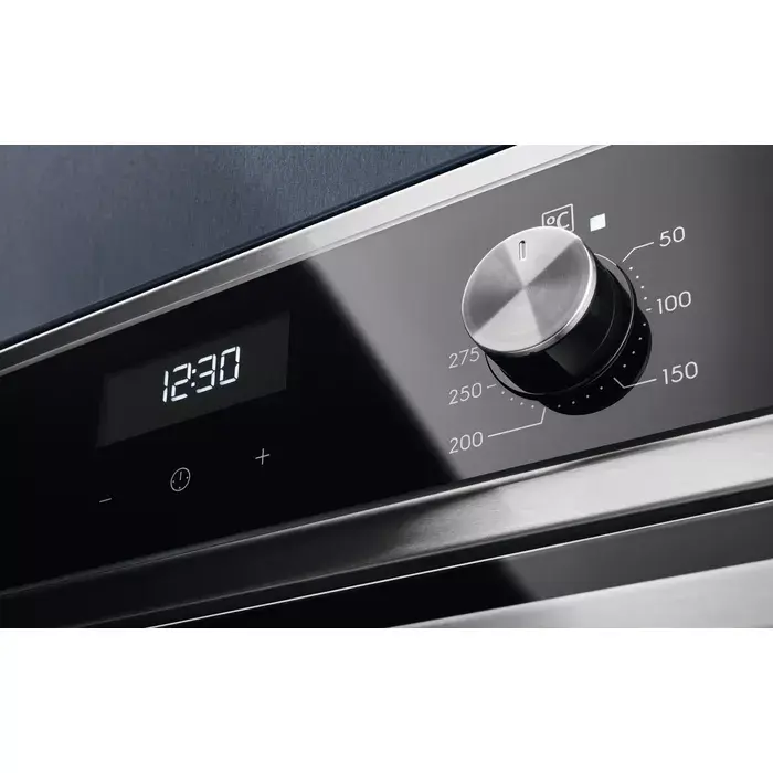 Built-in Oven Electrolux EOC5E70X Photo 4