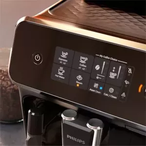 Easy selection of your coffee with intuitive touch display