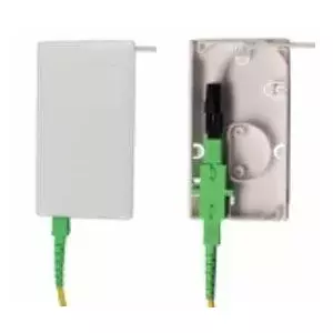 Wall socket TBX-20-1 with 3 ports: 1 cable entry, 1 SC simplex adapter, 1 LC duplex adapter