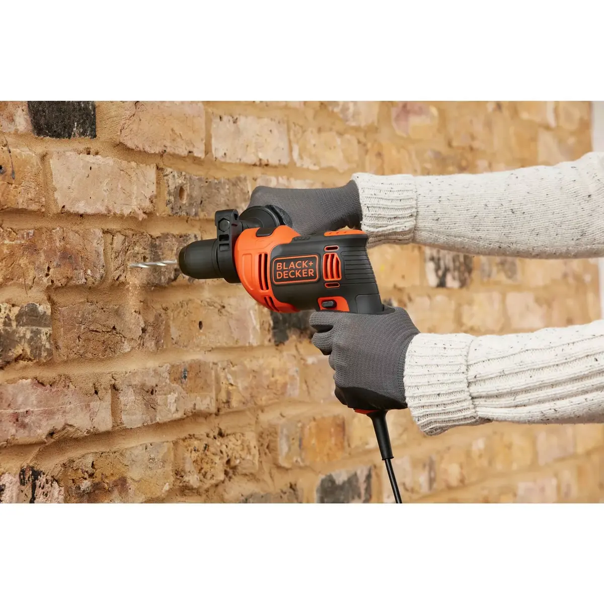 Black & Decker BEH710‑QS electric straight drill Photo 4
