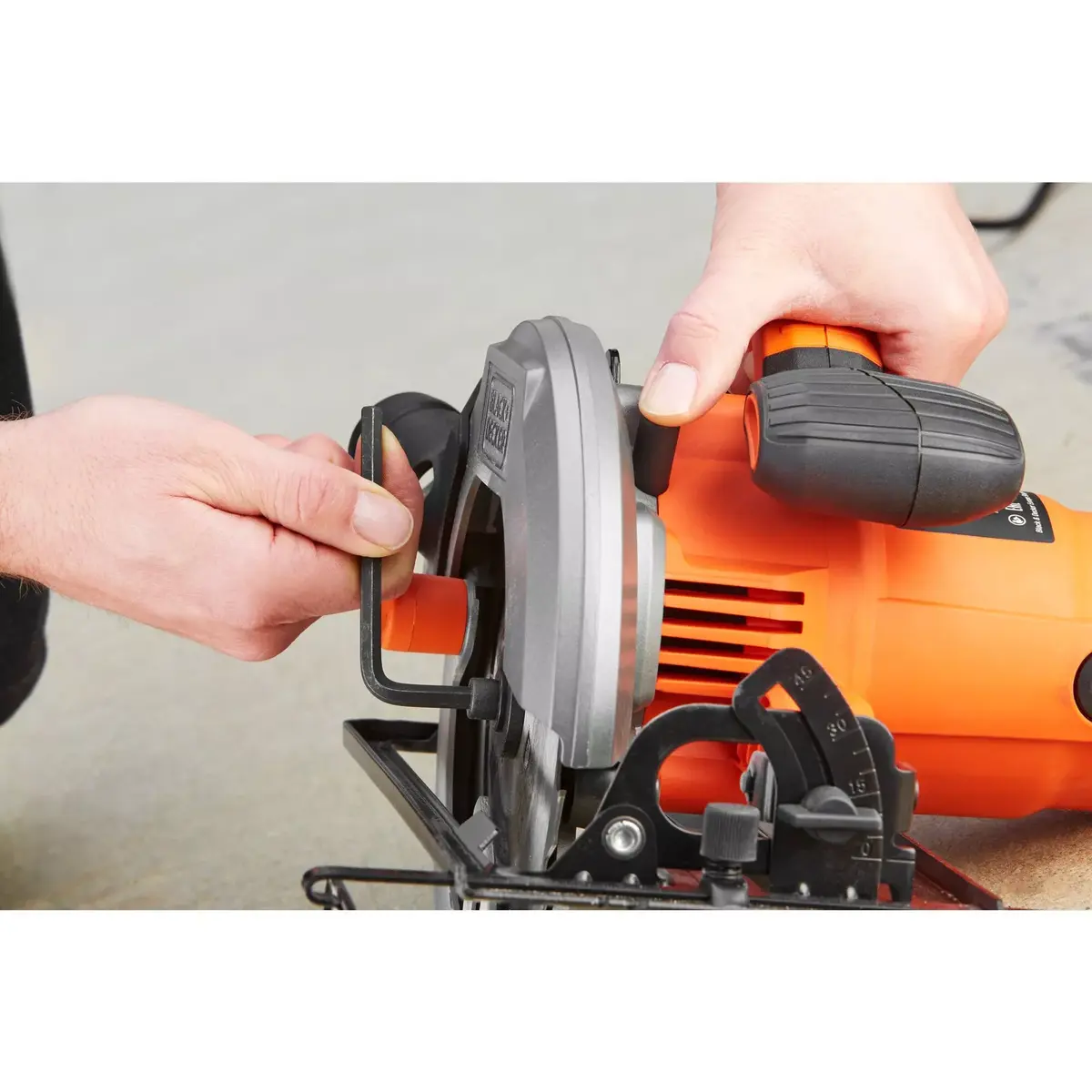 Zāģis Black & Decker CS1550-QS Photo 4